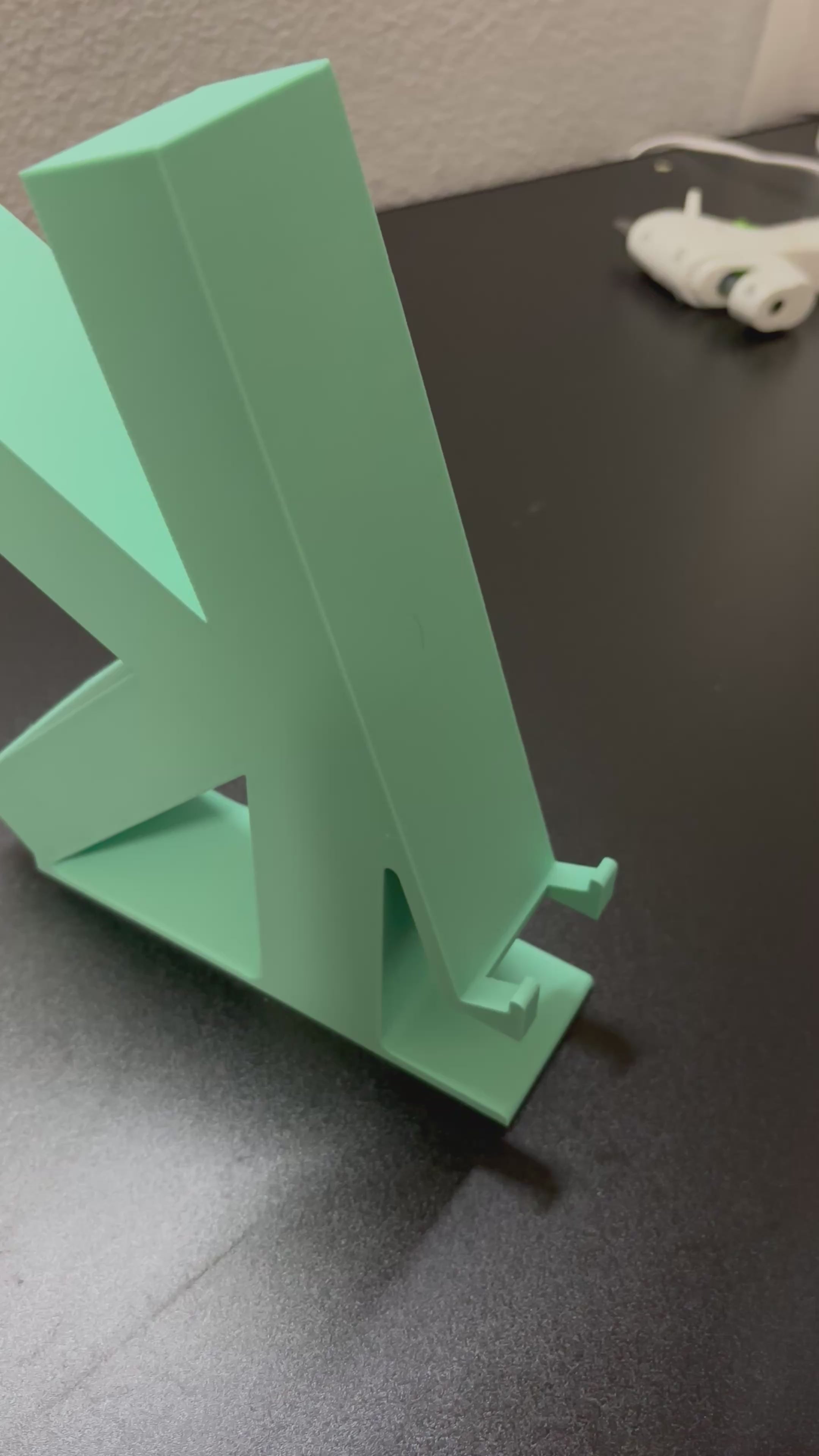 Kaspa Cell Phone Stand